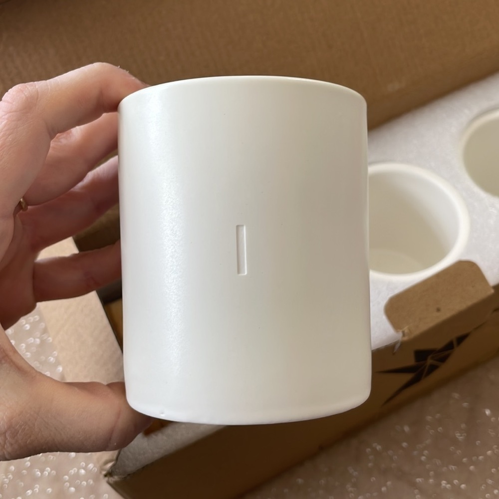 Brand New I Love You Set of 3 Ceramic Planter Pots 3.5” White w/ Bamboo Bases - Picture 3 of 12